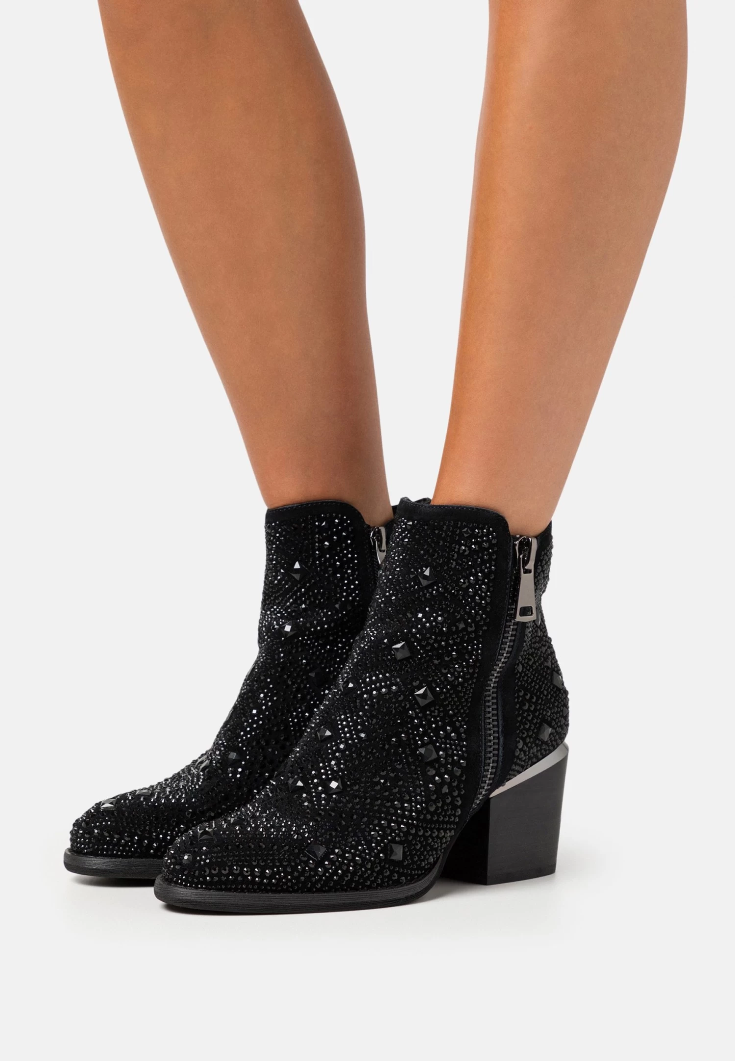 Alma En Pena Korte Laarzen - Crosta Black 3 Alma En Pena Korte Laarzen - Crosta Black