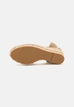 Alma En Pena Sandalen Met Plateauzool - Beige -Alma En Pena 53d9b2c7494142eba03d406594b22d63