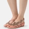 Alma En Pena Sandalen Met Sleehak - Salmon -Alma En Pena b83d33bb132b49719b67fe72d6c62d22